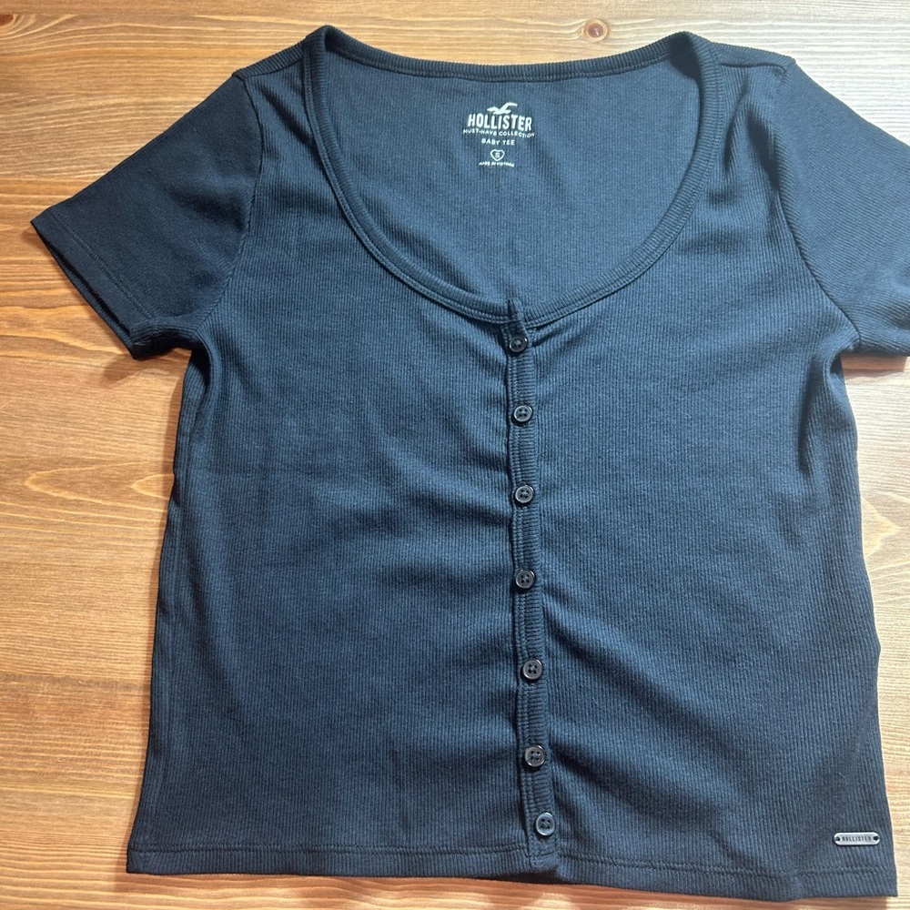 Hollister Women's Navy Button-Down Shirt